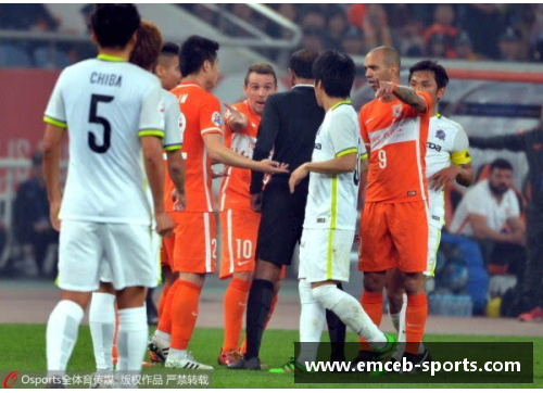 裁判与球员激烈争执：场上谁主沉浮